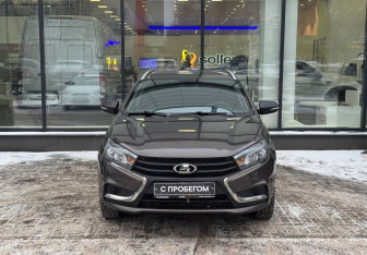 Подержанный автомобиль LADA (ВАЗ) Vesta Wagon 2021 года (2 фото)