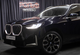 Подержанный автомобиль BMW X3 2025 года (26 фото)