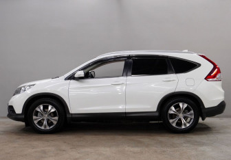 Подержанный автомобиль Honda CR-V 2014 года (4 фото)