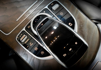 Подержанный автомобиль Mercedes-Benz GLC Coupe 2017 года (24 фото)