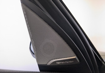 Подержанный автомобиль BMW X3 2024 года (21 фото)