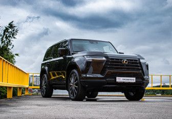 Подержанный автомобиль Lexus GX 2025 года (3 фото)