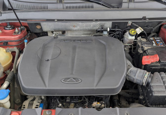 Подержанный автомобиль Chery Tiggo 8 2020 года (9 фото)