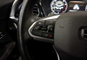 Подержанный автомобиль Geely Tugella 2021 года (27 фото)