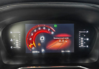 Подержанный автомобиль Geely Atlas Pro 2022 года (13 фото)