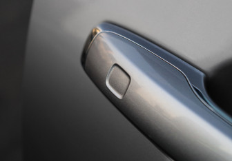 Подержанный автомобиль Volvo S90 2021 года (14 фото)