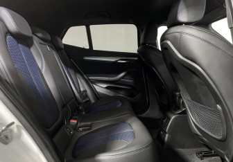 Подержанный автомобиль BMW X2 2021 года (14 фото)