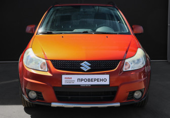 Подержанный автомобиль Suzuki SX4 Hatchback 2010 года (2 фото)