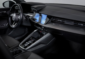 Подержанный автомобиль Audi A3 Sedan 2021 года (9 фото)