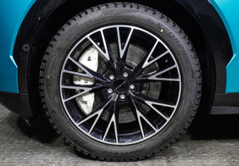 Подержанный автомобиль Zeekr X 2023 года (27 фото)