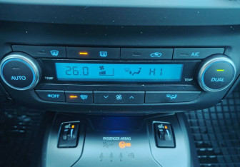 Подержанный автомобиль Toyota Avensis Wagon 2018 года (14 фото)