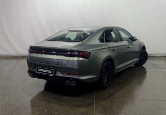 Подержанный автомобиль Geely Preface 2024 года (7 фото)