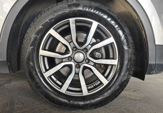 Подержанный автомобиль Volkswagen Tiguan 2020 года (19 фото)