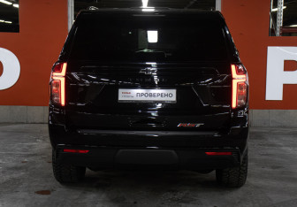 Подержанный автомобиль Chevrolet Tahoe 2024 года (6 фото)