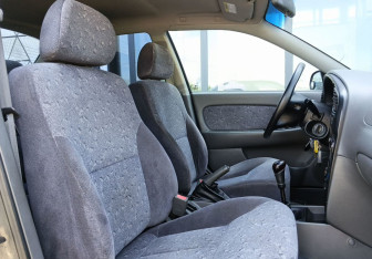 Подержанный автомобиль Kia Spectra Sedan 2006 года (21 фото)