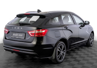 Подержанный автомобиль LADA (ВАЗ) Vesta Wagon 2020 года (5 фото)