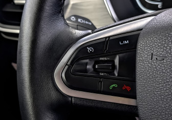 Подержанный автомобиль Geely Coolray 2023 года (29 фото)