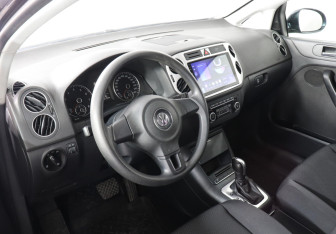 Подержанный автомобиль Volkswagen Golf Plus 2012 года (9 фото)