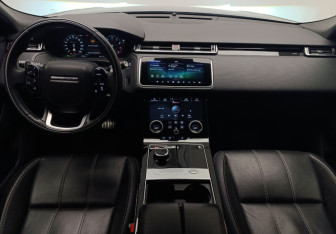 Подержанный автомобиль Land Rover Range Rover Velar 2019 года (19 фото)