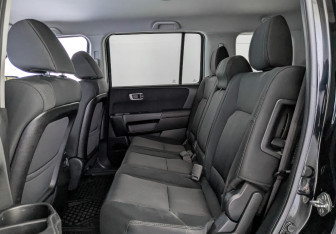 Подержанный автомобиль Honda Pilot 2012 года (12 фото)