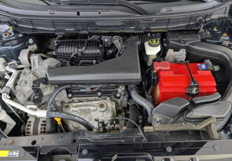 Подержанный автомобиль Nissan X-Trail 2018 года (9 фото)