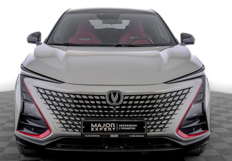 Подержанный автомобиль Changan UNI-T 2020 года (2 фото)