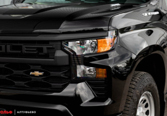 Новый Chevrolet Silverado 2025 (11 фото)