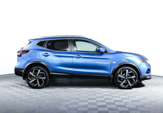 Подержанный автомобиль Nissan Qashqai 2020 года (4 фото)