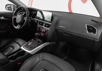 Подержанный автомобиль Audi A5 Coupe 2012 года (9 фото)