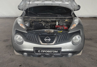 Подержанный автомобиль Nissan Juke 2014 года (9 фото)