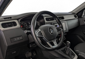 Подержанный автомобиль Renault Arkana 2021 года (15 фото)
