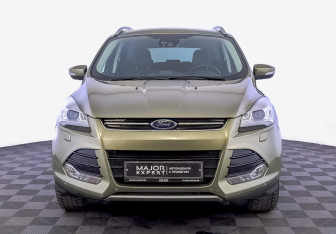 Подержанный автомобиль Ford Kuga 2013 года (2 фото)