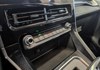 Подержанный автомобиль Haval M6 2023 года (26 фото)