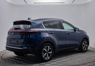 Подержанный автомобиль Kia Sportage 2021 года (5 фото)