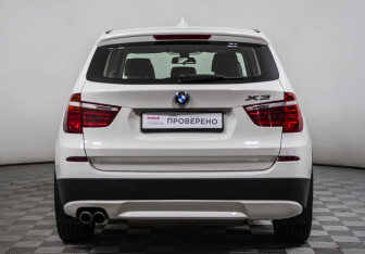 Подержанный автомобиль BMW X3 2013 года (5 фото)