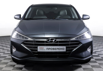 Подержанный автомобиль Hyundai i30 Hatchback 2013 года (2 фото)