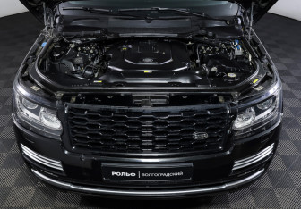 Подержанный автомобиль Land Rover Range Rover 2017 года (9 фото)