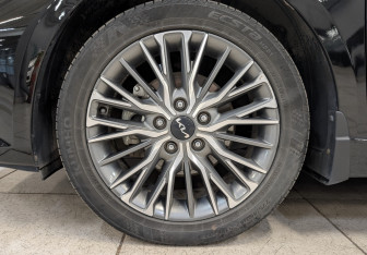 Подержанный автомобиль Kia Cerato Sedan 2022 года (12 фото)