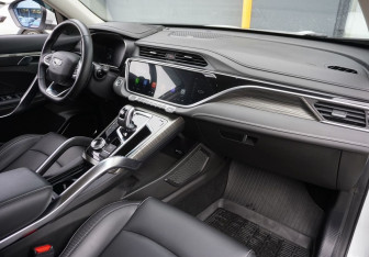 Подержанный автомобиль Geely Atlas Pro 2024 года (11 фото)