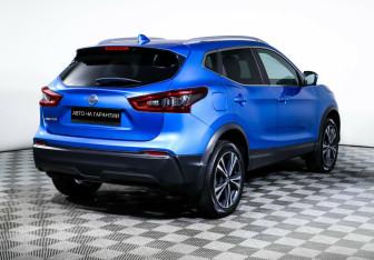 Подержанный автомобиль Nissan Qashqai 2021 года (5 фото)