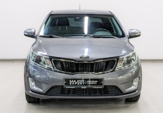 Подержанный автомобиль Kia Rio Hatchback 2012 года (2 фото)