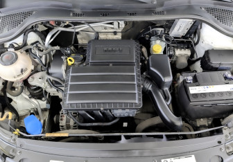 Подержанный автомобиль Skoda Rapid Liftback 2019 года (9 фото)