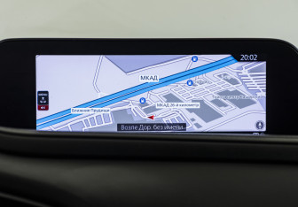 Подержанный автомобиль Mazda CX-30 2021 года (17 фото)
