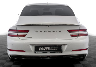 Подержанный автомобиль Genesis G80 2021 года (6 фото)