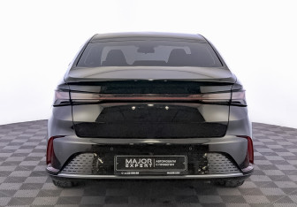 Подержанный автомобиль BAIC U5 Plus 2023 года (6 фото)