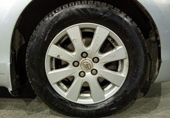 Подержанный автомобиль Toyota Camry Sedan 2008 года (16 фото)