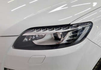 Подержанный автомобиль Audi Q7 2014 года (11 фото)