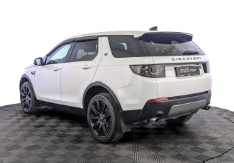 Подержанный автомобиль Land Rover Discovery Sport 2018 года (7 фото)
