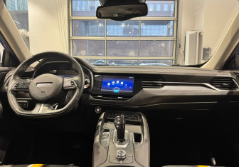 Подержанный автомобиль Haval F7x 2020 года (16 фото)