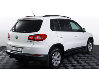 Подержанный автомобиль Volkswagen Tiguan 2008 года (5 фото)